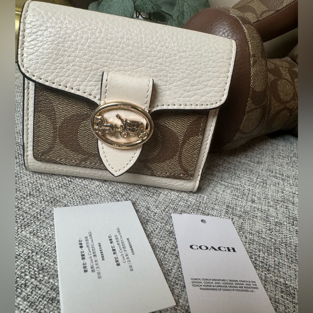 $99 COACH Georgie Small Wallet In Signature Canvas - Picture 5 of 9